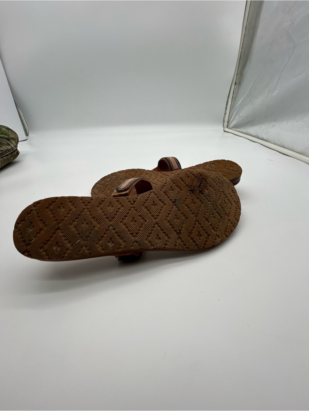 Zodiac Beaded Leather Thong Sandals size 7 - Picture 5 of 5